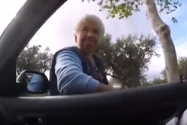 Conheça 'a avó viral'