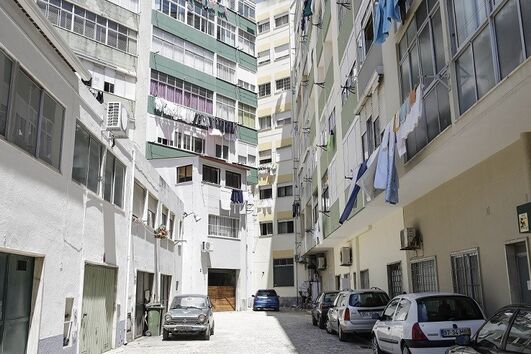 esfaqueamento, almada, discussão