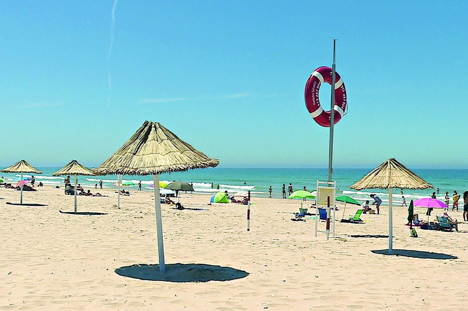 Época balnear arranca sem vigilância nas praias 