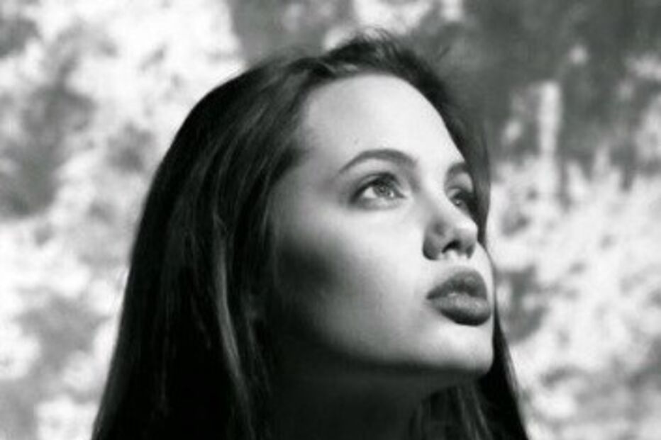 Angelina Jolie