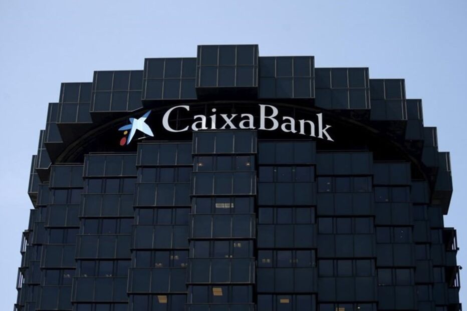 Comissão Europeia, Banco BPI, CaixaBank