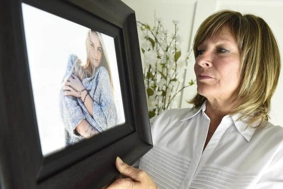 12-06-2016_21_59_06 myriam amendoim.jpg