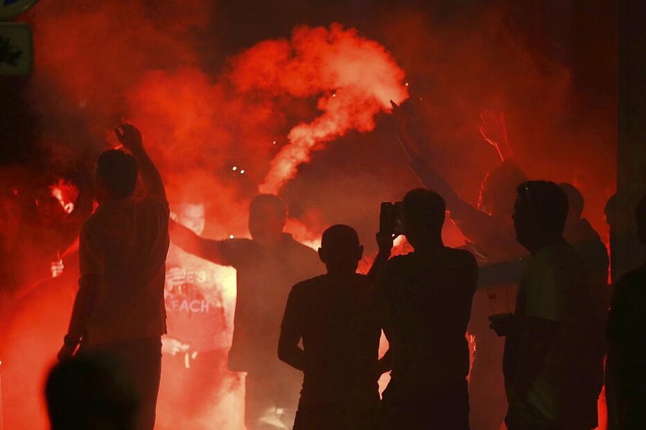 Lille, França, confrontos, adeptos, Inglaterra, polícia, detenções