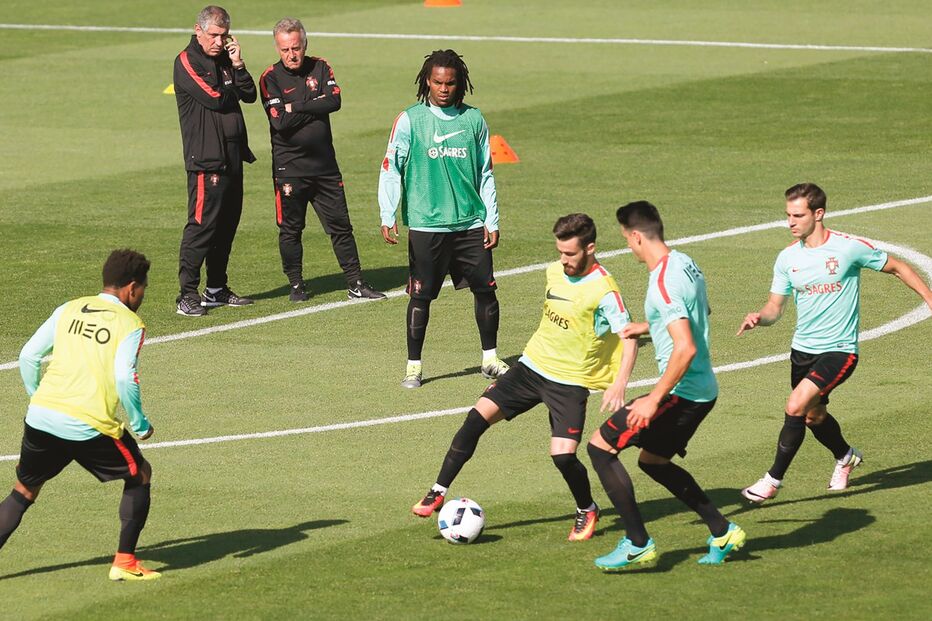 para atacar Áustria  