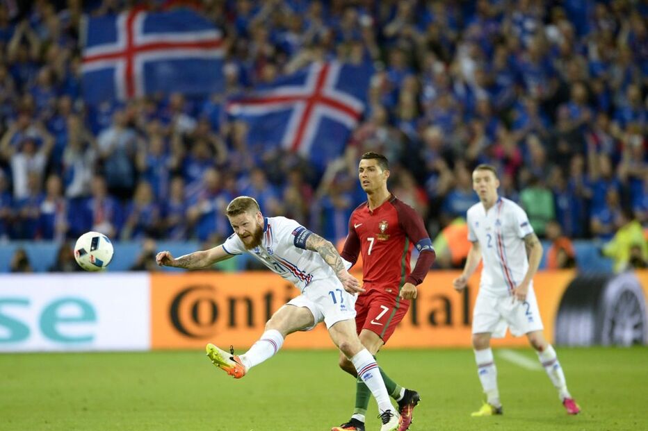 Gunnarsson, Ronaldo, Islândia, Portugal, desporto, euro2016