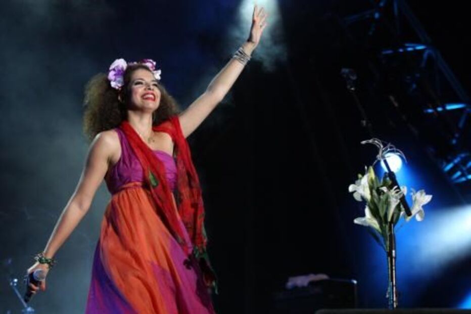 21-06-2016_19_23_58 Vanessa da Mata.jpg