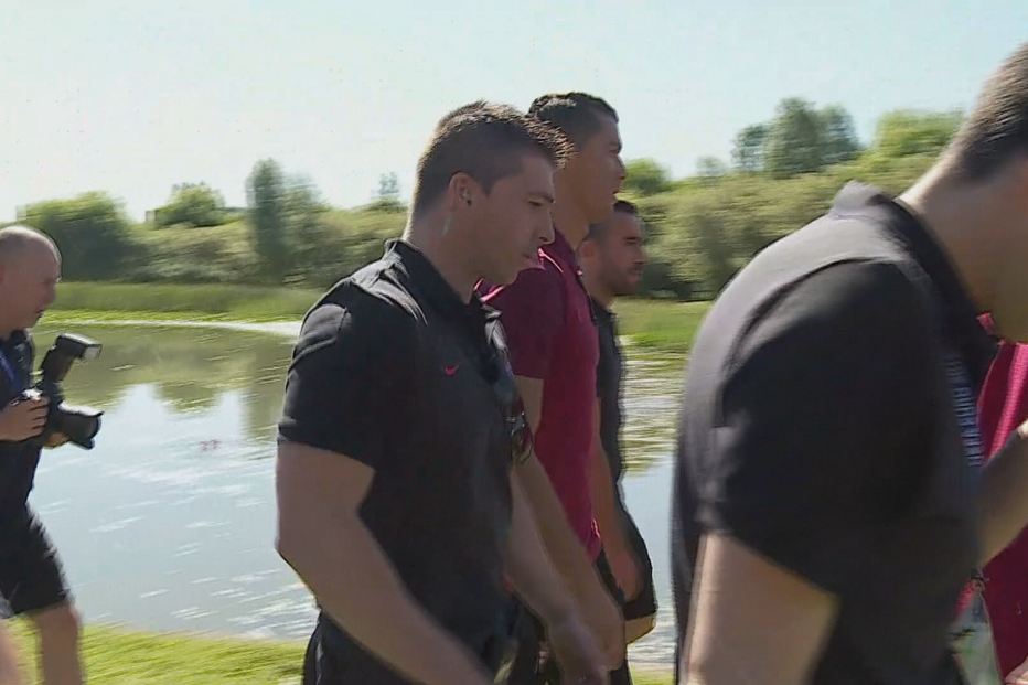 22-06-2016_11_57_58 00D6F064.jpg