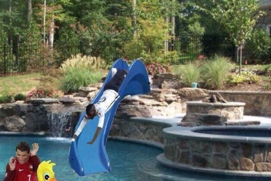 22-06-2016_12_39_05 ClZTF3MXEAAzL5e.jpg