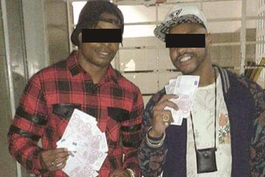 23-06-2016_02_01_39 20a copy.jpg