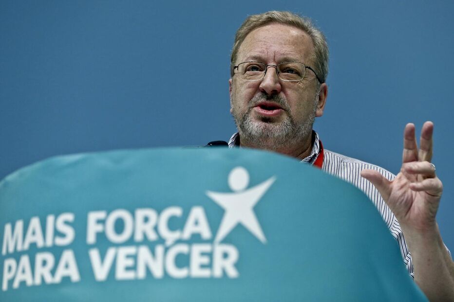 Luís Fazenda, BE, Bloco de Esquerda, política, partidos e movimentos