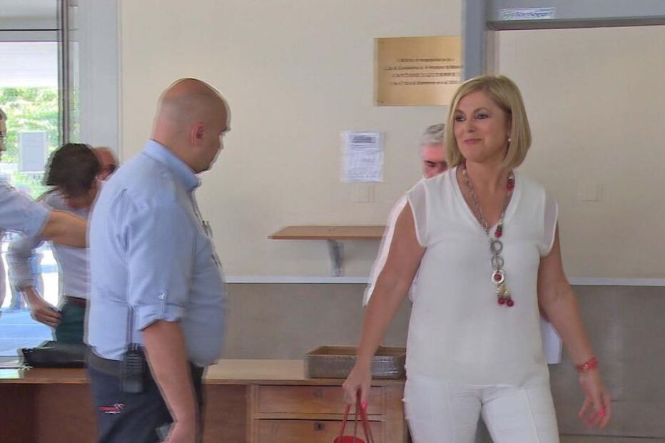 Joana Lima, Trofa, PSD, CDS-PP, Sérgio Humberto, política, autoridades locais