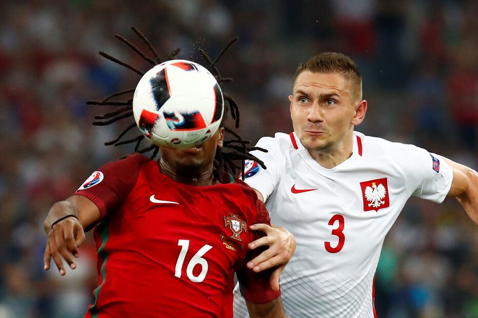 30-06-2016_21_18_42 2016-06-30T201125Z_110319085_MT1ACI14464212_RTRMADP_3_SOCCER-EURO-POL-POR.JPG