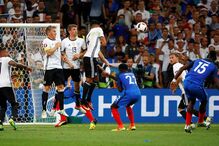 07-07-2016_20_42_29 x18 Christian Hartmann.JPG