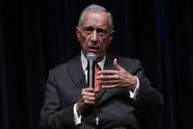Presidente da República, Marcelo Rebelo de Sousa, diretor do Museu da Presidência, Diogo Gaspar, chefe de Estado