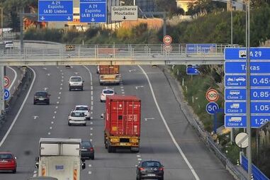 Comissão de Utentes da A29, Governo, economia, negócios e finanças, portagens