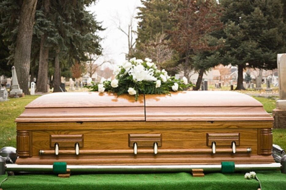 02-07-2016_20_41_41 funeral.jpg