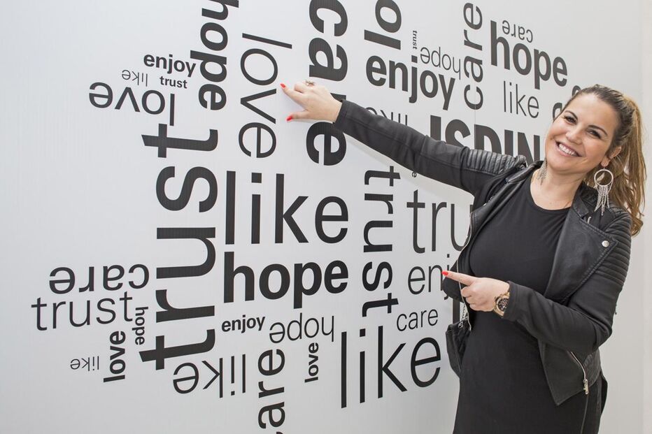 Katia Aveiro, CR7, Cristiano Ronaldo, irmão, contas