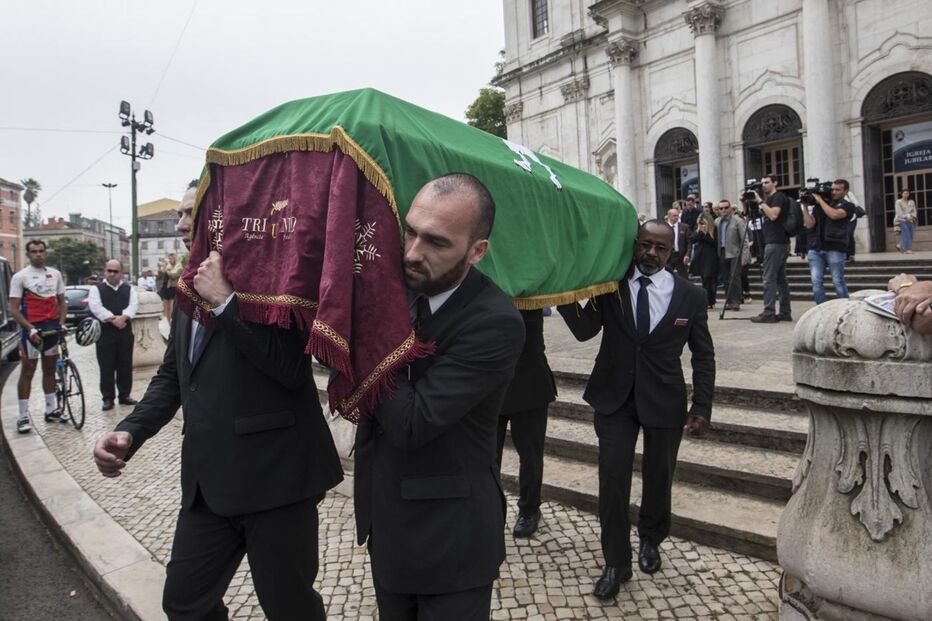 Camilo de Oliveira, morte, homenagem