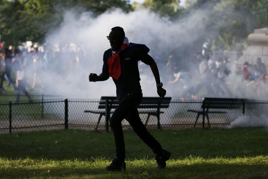 paris, gás lacrimogéneo