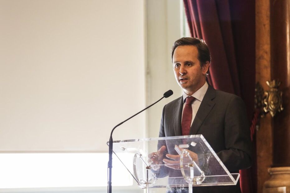 Câmara de Lisboa, solidariedade, ataque, Nice, Fernando Medina, François Hollande, política, questões sociais