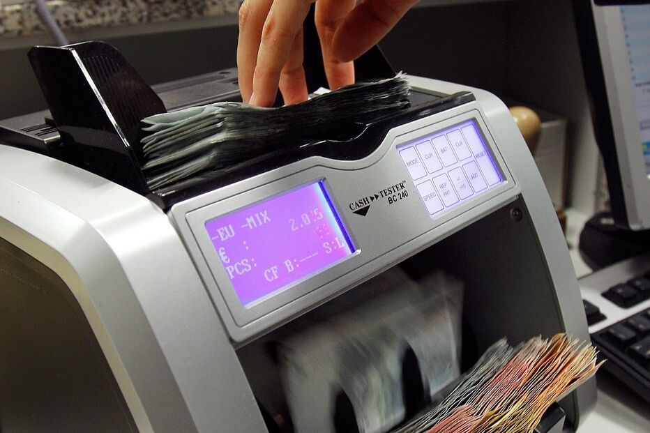 governo, juros, obrigações, investimento, euros, economia, finanças, Obrigações do Tesouro