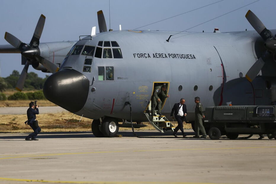Avião C-130 da Força Aérea Portuguesa