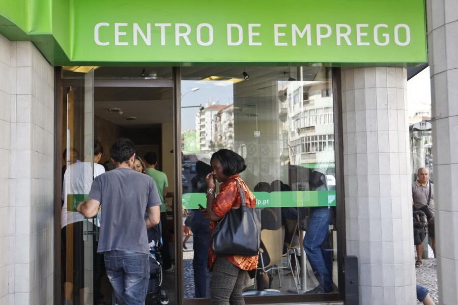 Centro de Emprego, desempregados, estatísticas, desemprego