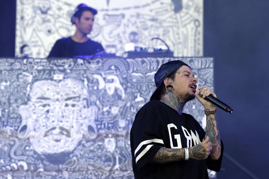 19-07-2016_20_05_24 agir.JPG