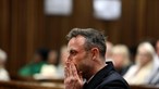 Pena de Oscar Pistorius por morte da namorada aumentada para 13 anos 