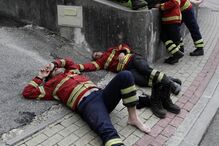 bombeiros, cansaço, incêndios, fogo, portugal a arder