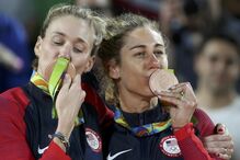 Jogos Olímpicos, Estados Unidos, imposto, Michael Phelps, Simon Biles, desporto, eventos desportivos