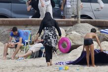 burkini, mulheres, praia, França
