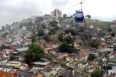 Operação decorreu no Complexo do Alemão, um dos maiores do Rio de Janeiro