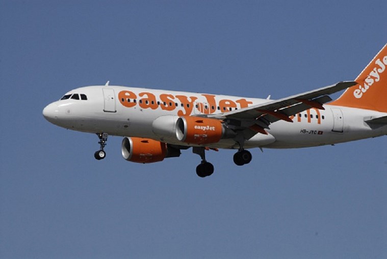 Avião da Easyjet aterrou de emergência em Lisboa