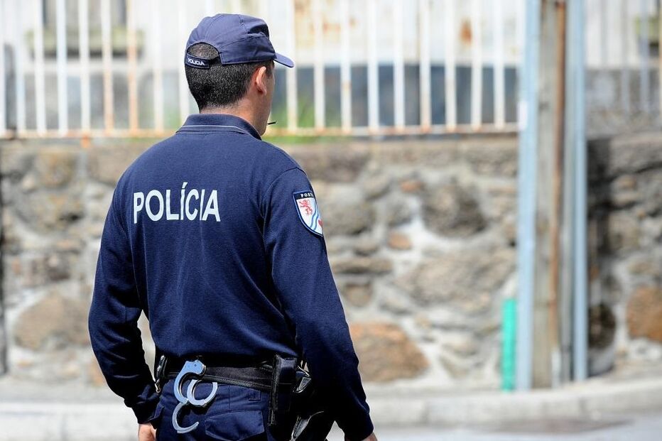 05-08-2016_02_17_44 policia.jpg