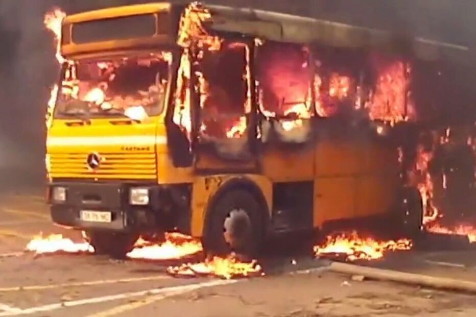 09-08-2016_13_43_32 autocarro.jpg