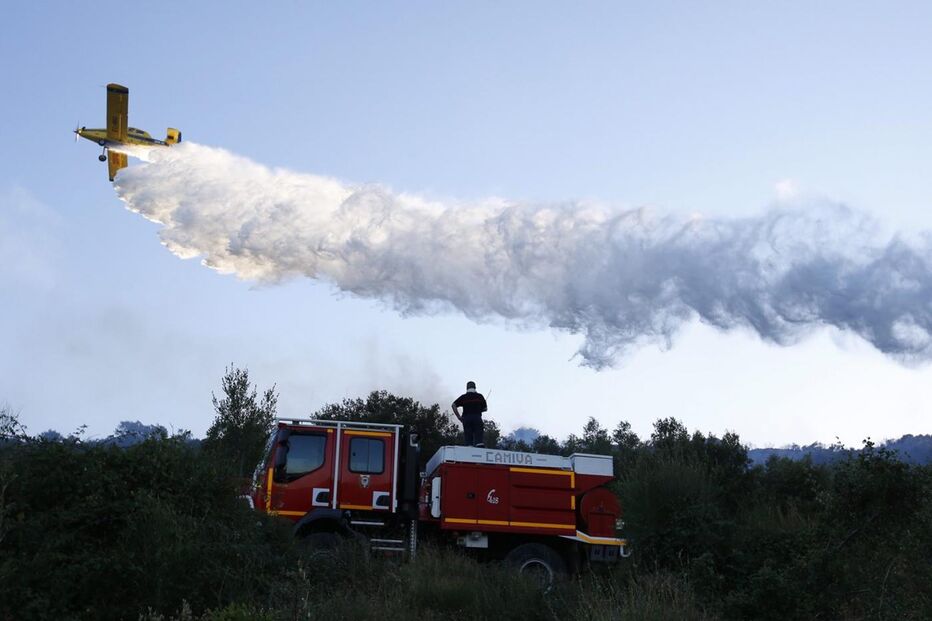 avião, fogos, frança, incêndios