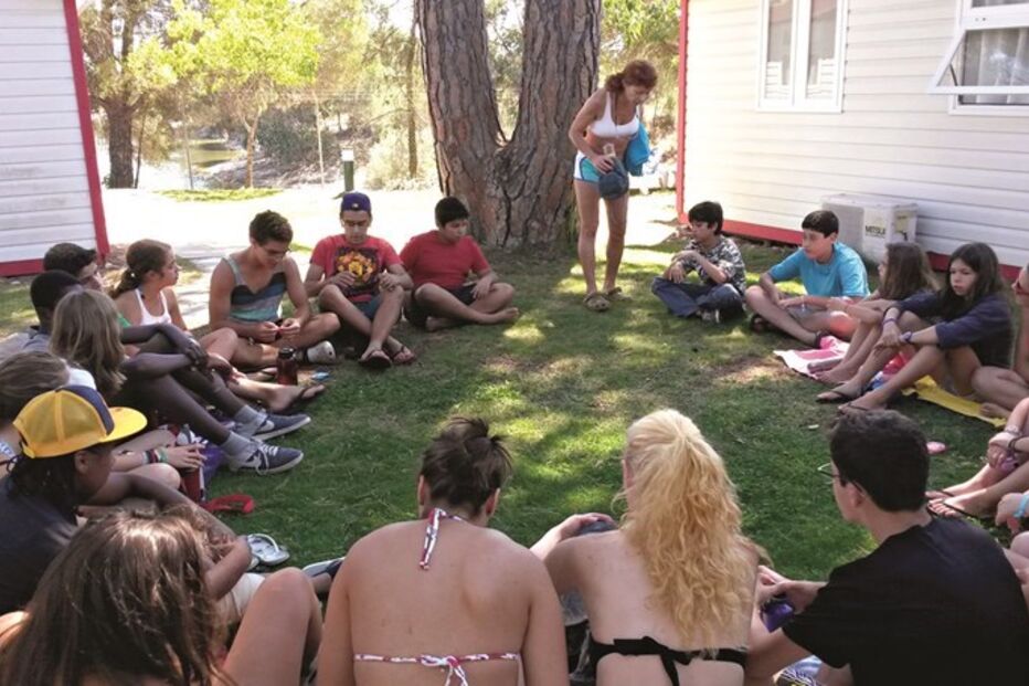 Açores, Alcoutim, Algarve, Dia Internacional da Juventude, Portugal, questões sociais, jovens