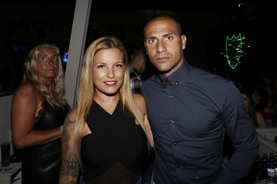 Quaresma. jogador, mãe, Dafne, futebol, dinheiro, família, filhos