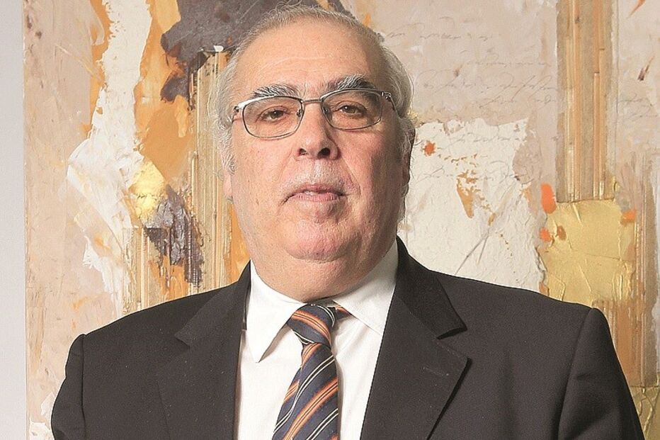 Ângelo Correia, ministro da Administração Interna, Caixa Geral de Aposentações, Pedro Passos Coelho, política, economia, negócios e finanças