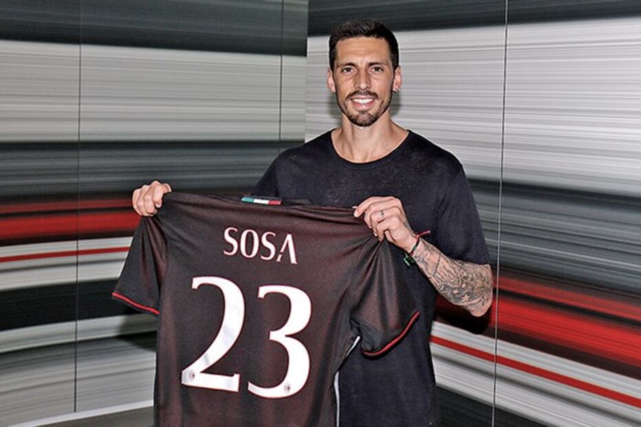 Jose Sosa, Milan, Desporto, Futebol
