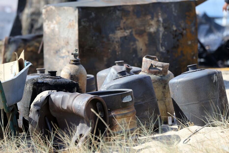 bar, praia, unik lounge, incêndio, costa da caparica, caparica, fogo