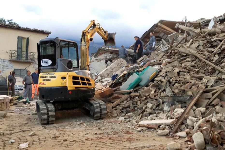sismo, itália, terramoto, destruição, mortos, feridos