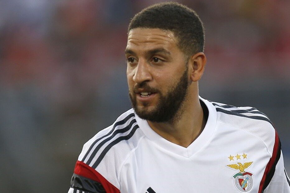 Taarabt, Benfica