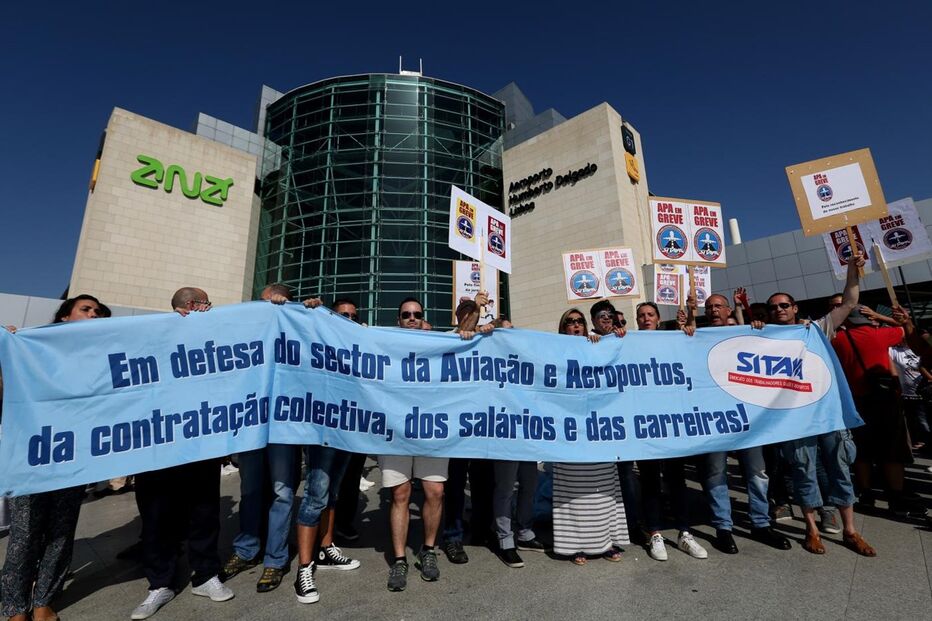 Lisboa, Faro, Sindicato dos Trabalhadores de Serviços de Portaria, Vigilância, Limpezas Domésticas e Atividades Diversas, Humberto Delgado, Porto, Sindicato dos Trabalhadores da Aviação e Aeroportos, aviação, transportes, economia, negócios e finanças, trabalho, sindicatos