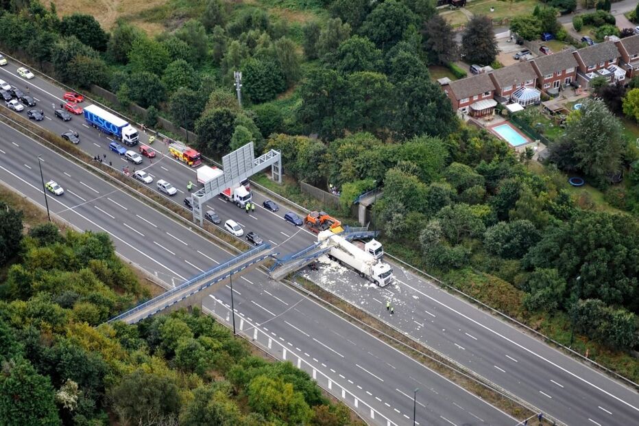 Inglaterra, kent, colapso, ponte, ferido, acidentes e desastres