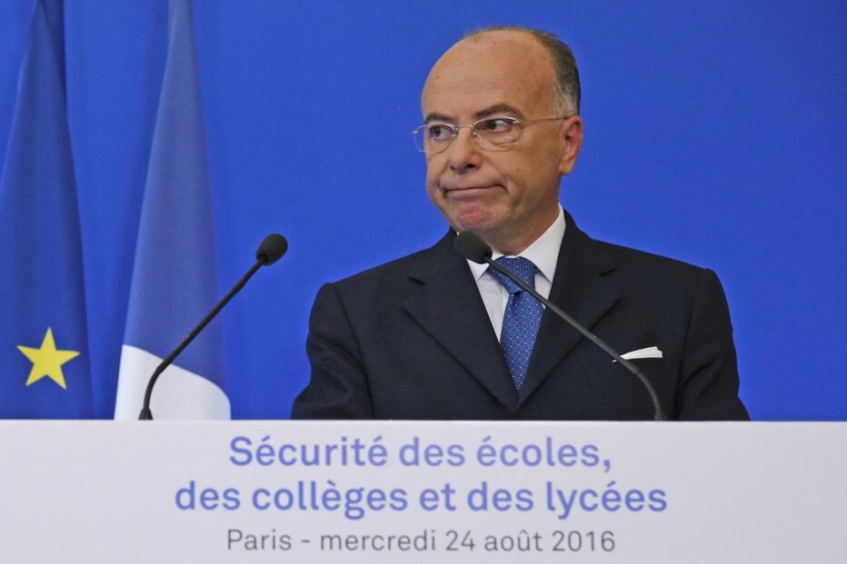 Bernard Cazeneuve, burquíni, França, Conselho de Estado, Villeneuve Loubet, política, religião