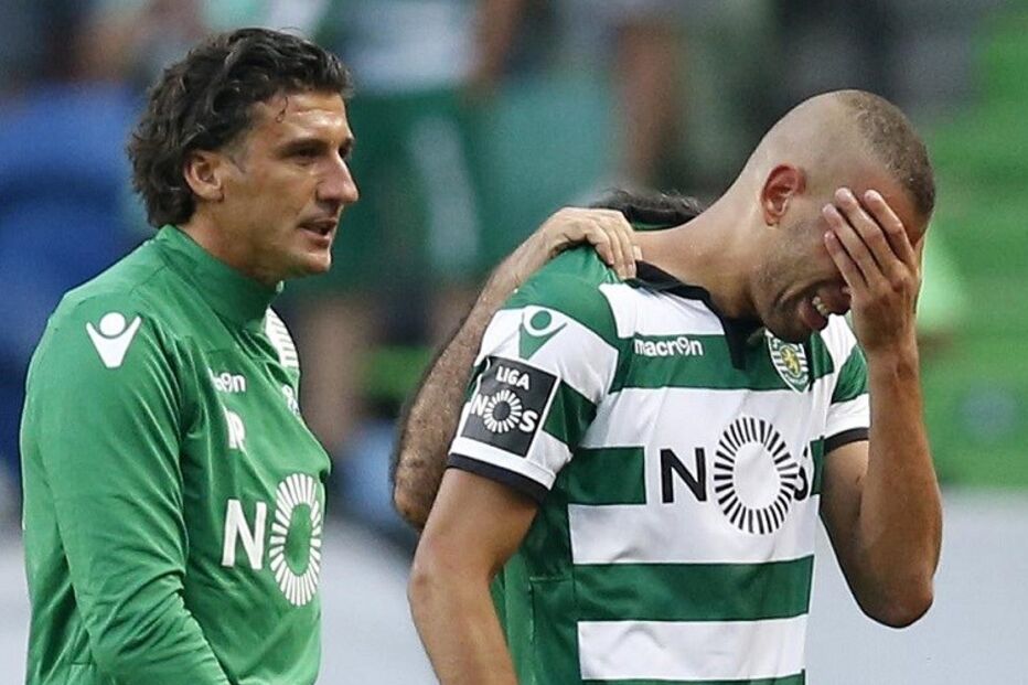 Sporting, Islam Slimani, choro, desporto, futebol