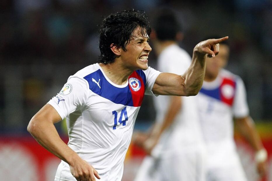 Matías Fernández, AC Milan, Fiorentina, Sporting, Paulo Sousa, Cagliari, desporto, futebol