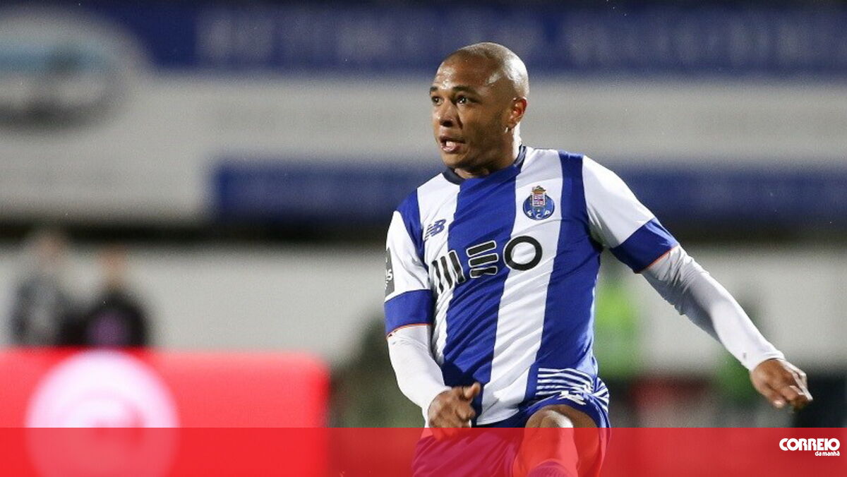 Brahimi e Marega candidatos a melhor jogador africano do ano - Renascença